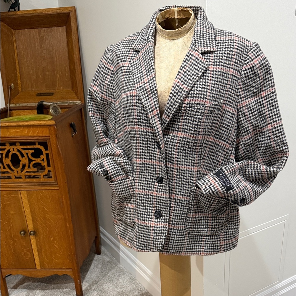 L.L. Bean Women's Checkered Blazer in Pink and Black